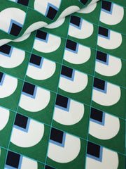 Load image into Gallery viewer, Kelly Green Geo Peaks Linen Cotton