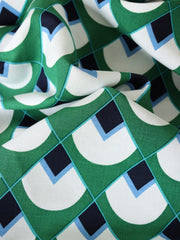 Load image into Gallery viewer, Kelly Green Geo Peaks Linen Cotton