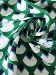 Load image into Gallery viewer, Kelly Green Geo Peaks Linen Cotton