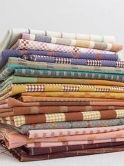 Load image into Gallery viewer, Formation in Peachy Pink Canyon Springs | Fableism Supply Co