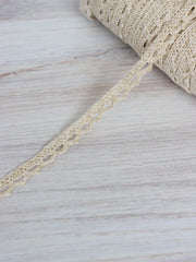Load image into Gallery viewer, Beige & Gold .5" Wide Crochet Lace Trim