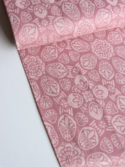 Load image into Gallery viewer, Mauve Star Flower | Wishwell Loire Valley Jacquards | Robert Kaufman