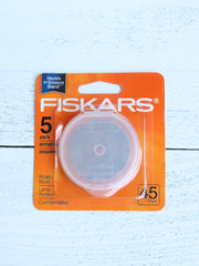 Load image into Gallery viewer, Fiskars 45mm Rotary Cutter/Replacement Blades