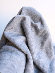 Load image into Gallery viewer, Heather Gray Morraine Double Cashmere Sweater Knit