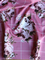 Load image into Gallery viewer, Stella on Mauve Scuba