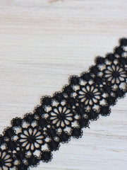 Load image into Gallery viewer, Black 1.75" Wide Venice Lace