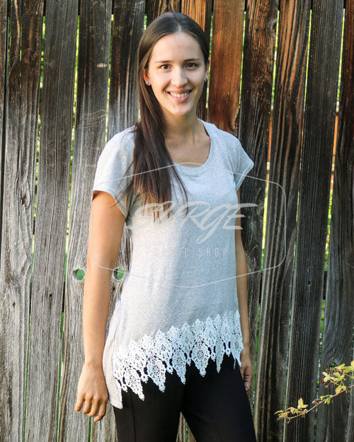 Better Than Bought - Hi/Low Lace Hem Shirt Tutorial