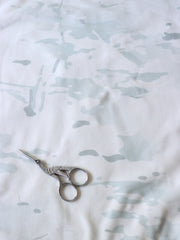 Load image into Gallery viewer, 28IN Whiteout Camo Athletic Sweatshirt Fleece | Kayla's Destash