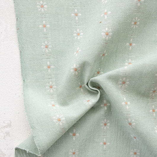 Daisies in Mint Julep | Fableism Supply Co