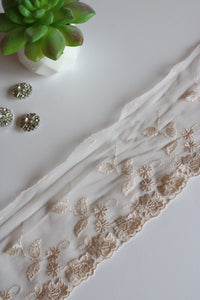 Accessible Beige 3.5" Wide Embroidered Lace Trim