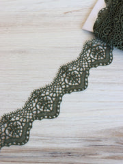 Load image into Gallery viewer, Olive 2" Wide Venice Trim