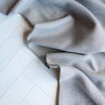 Load image into Gallery viewer, Grey | Seawool Highlands Tweed Flannel | Robert Kaufman
