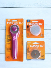 Load image into Gallery viewer, Fiskars 45mm Rotary Cutter/Replacement Blades