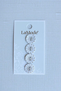 5/8" White Flower Agoya Shell Buttons | LaMode