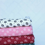 Load image into Gallery viewer, Lyra on Ivory Yummy 4x2 Rib Knit
