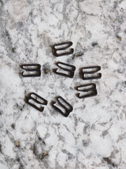 Load image into Gallery viewer, Gunmetal 1/2" (12mm) Bra G-Hooks