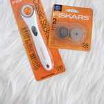 Load image into Gallery viewer, Fiskars 28mm Rotary Cutter/Replacement Blades
