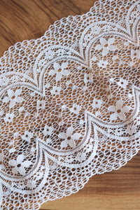 Ivory 7.5" Wide Stretch Lace