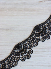 Load image into Gallery viewer, Black 1.75&quot; Wide Venice Lace
