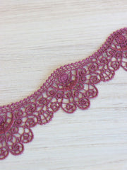 Load image into Gallery viewer, Dark Mauve 1.75&quot; Wide Venice Lace
