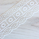 Load image into Gallery viewer, Off White 3" Wide Venice Lace Trim
