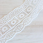 Load image into Gallery viewer, Off White 3" Wide Venice Lace Trim
